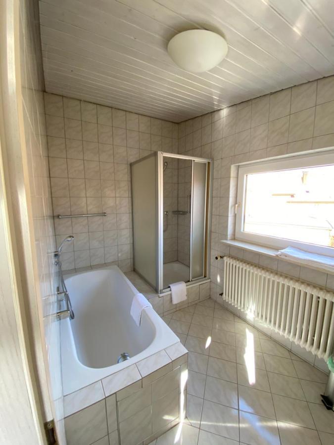 Hotel Weisse Rose By Strada Heidenheim an der Brenz Buitenkant foto